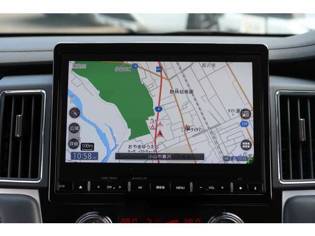 純正10.1型メモリーナビ　DVD再生　Bluetooth　CD録音機能