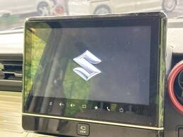 【純正9型ナビ】人気の純正ナビを装備。オーディオ機能も充実しており、Bluetooth接続すればお持ちのスマホやMP3プレイヤーの音楽を再生可能！毎日の運転がさらに楽しくなります！！
