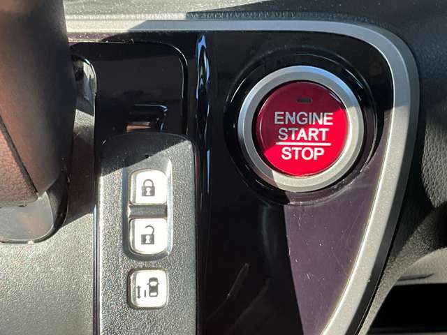 お客様のご予算帯に合わせたお車を常時100台以上取り揃えています！当社のスタッフがお客様のお車選びをしっかりサポートしご提案させていただきます！