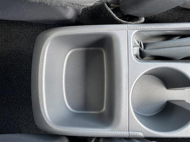 せっかく見つけたお気に入りの1台を遠いからとあきらめてほしくない！遠方でも陸送納車承れます。