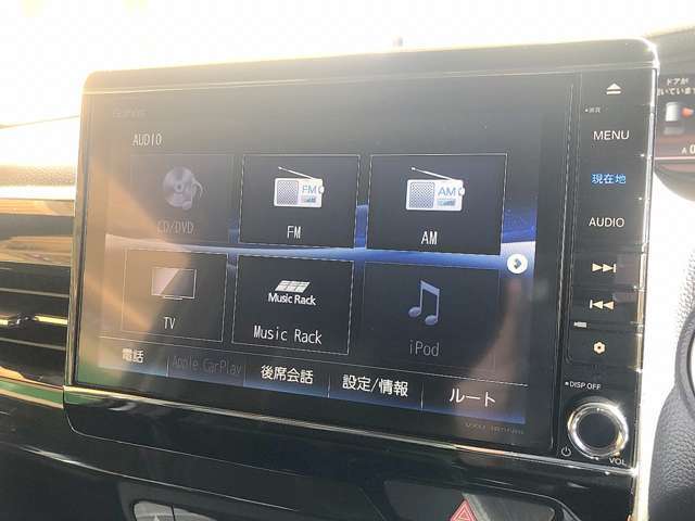 純正SDナビ、フルセグTV付き、Bluetoothオーディオ・DVDビデオも再生可能です！ナビ付き条件でお探しの方は必見です！