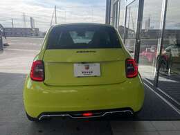 後ろ下部にはレコードモンツァマフラーの音が出るスピーカーが搭載されています