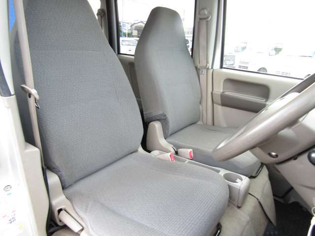 お車のカスタムや外装磨き、板金作業、各種新品部品や中古部品もお探しします●あいおい損保代理店●任意保険の取扱いも御座います●上級資格者が常駐●無料お見積り●加入者はロードサービス付●詳細は当社まで●