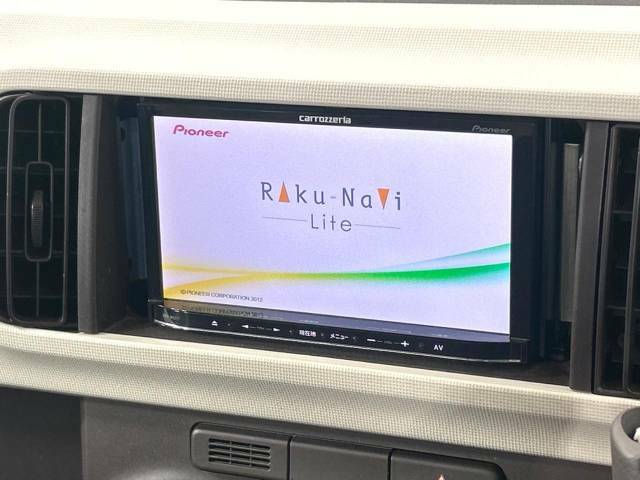 【ナビゲーション】使いやすいナビで目的地までしっかり案内してくれます。各種オーディオ再生機能も充実しており、お車の運転がさらに楽しくなります！！