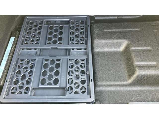便利な収納ボックス付き☆