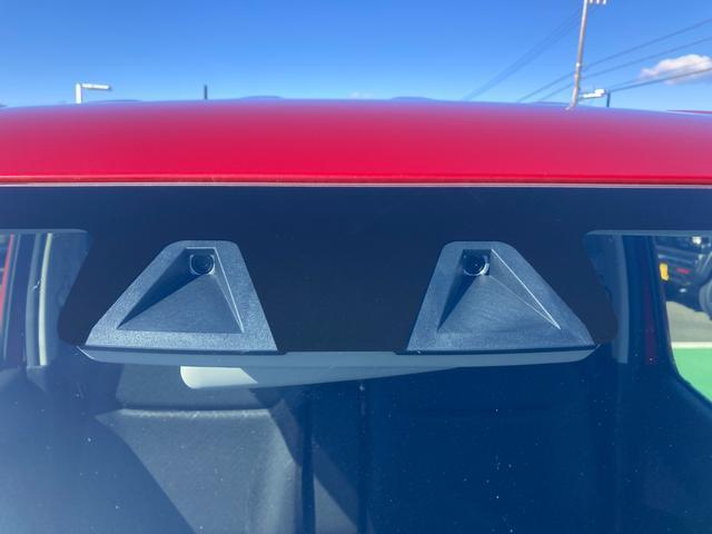 デュアルカメラブレーキサポート機能は夜間の車、歩行者も検知します。警告、アシスト、自動で強いブレーキで衝突の回避、被害軽減を図ります