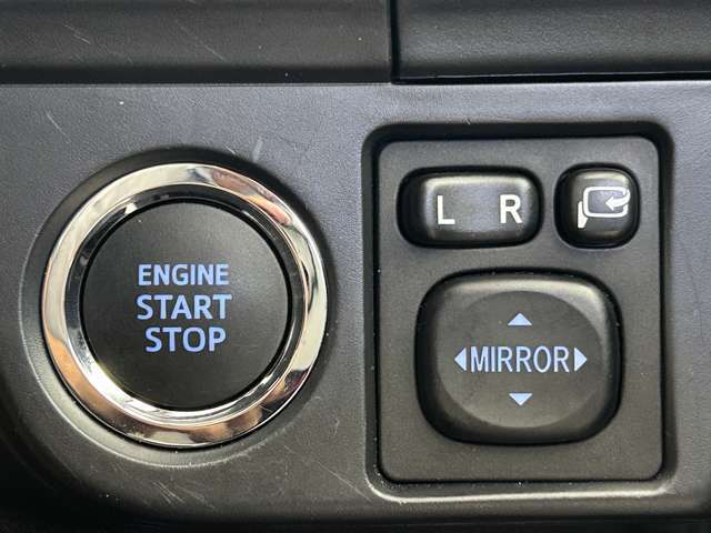 【運転席操作部】快適なドライブを楽しむための機能が装備されています！運転席から触れるので、使いやすいです！除菌プランいれていただくと、さらに清潔で安心していただけます！