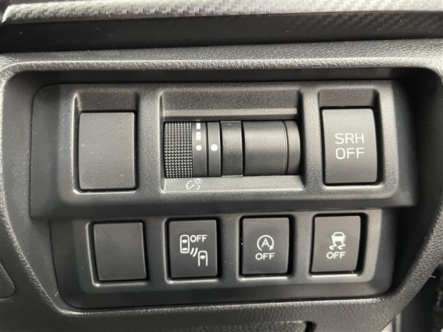 【運転席操作部】快適なドライブを楽しむための機能が装備されています！運転席から触れるので、使いやすいです！除菌プランいれていただくと、さらに清潔で安心していただけます！
