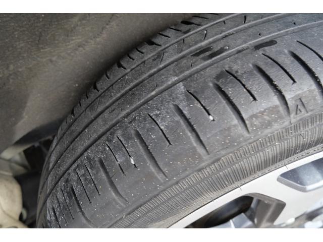 タイヤの溝もバッチリ