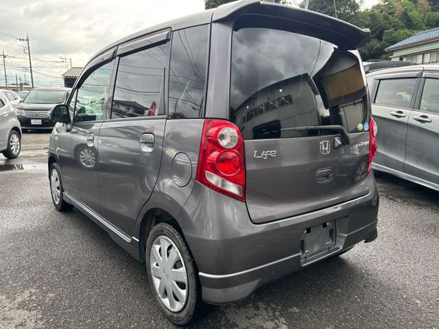 毎週300台以上の車を見ているスタッフが 一台一台丁寧にチェックして仕入れています！