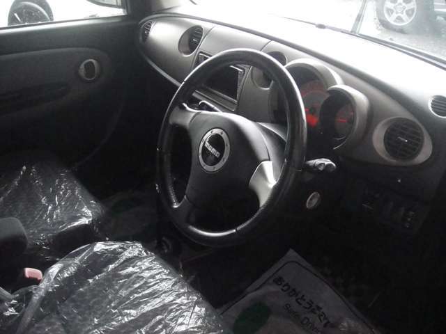 禁煙車で室内もきれいです！