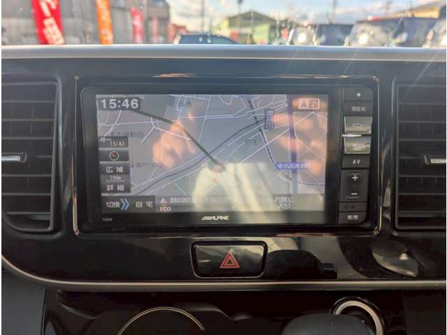 カーナビ付き！お出かけの際にご利用になられます！