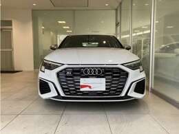 電車でお越しの場合、有楽町線、副都心線の千川駅が便利です。（4番出口を出て池袋方面にお進み下さい）