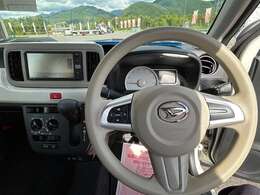 当店は「損保ジャパン」の正規代理店！営業スタッフのほぼ全員が保険取り扱いの有資格者で安心のカーライフをご相談いただけます。