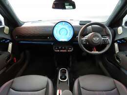 内外装ともに良好な状態です。