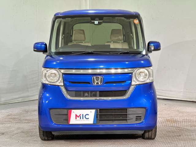 当店のこだわりはズバリ「価格」です。車両仕入れにとことんこだわり、良質な車両を安く取り揃えております。