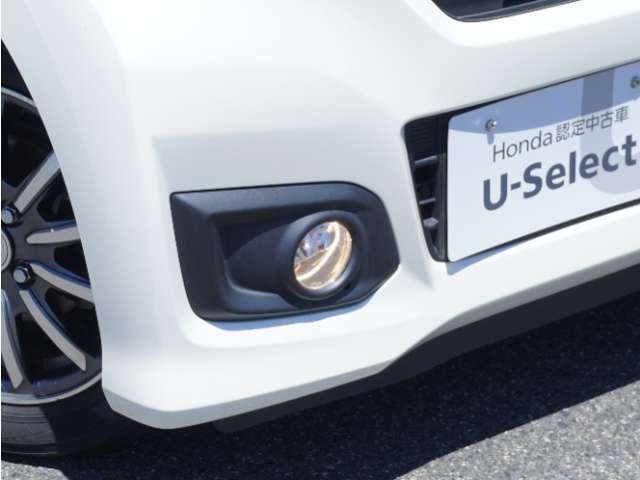 【フォグランプ】霧の時や夜の走行に便利なフォグランプです。お近くのホンダカーズ総社までお越しください。
