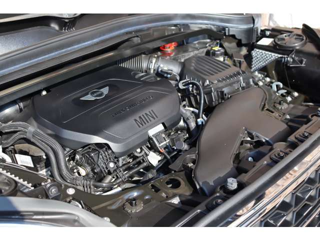 機関良好です。自社整備工場完備しておりますので購入後のアフターもお任せ下さい。