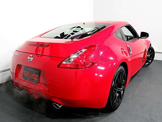 赤いガラスセール 日産 フェアレディZ 3.7 2017年 2.7万キロ (愛知県) COLOR'S