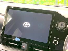 【8インチ　ディスプレイオーディオ】大画面のディスプレイはAppleCarPlayやAndroidAutoが利用可能。大きな画面でスマホナビアプリ等が利用いただけます♪