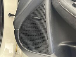 【BOSEサウンドシステム】高度なチューニング能力が搭載されており、高音質な音楽をお楽しみいただけます♪