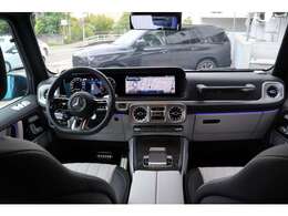 ナッパレザー　プラチナホワイト/ブラック