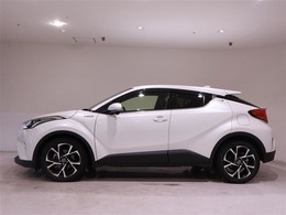 ★★★トヨタ認定中古車★★★　中古車の総合評価や内外装の状態などを一目で分かるよう、トヨタ車のプロの検査員が実施した「車両検査証明書」をご用意しております。
