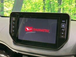 【純正8型ナビ】人気の純正ナビを装備。オーディオ機能も充実しており、Bluetooth接続すればお持ちのスマホやMP3プレイヤーの音楽を再生可能！毎日の運転がさらに楽しくなります！！