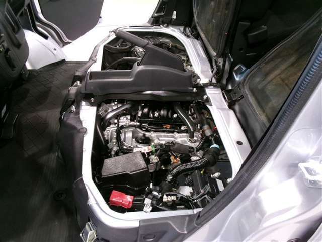 650ccガソリンエンジンです。