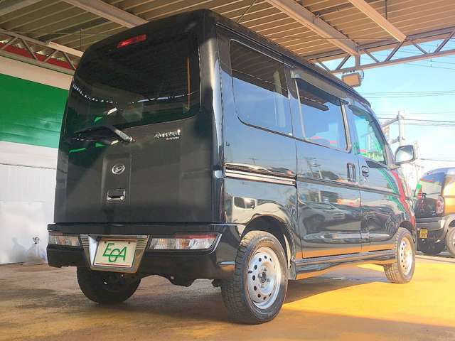 外装も特に目立つキズ等も無くキレイです！お探しの方はお早めに！全国納車も可能です！実際に現車確認が難しい当店より遠方の方でも一度ご相談下さい！