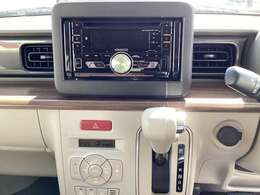 CVTオートマに、フルオートエアコン装備、シートヒーターにUSB充電ポートも装備しており、快適に運転を楽しめます。