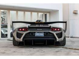 戦闘機カラーリングの車両はリバティーウォークの中でも特に強い思い入れと、長い歴史があり、我々スタッフ一同、ファンの方々からも、愛されている車両になっております！