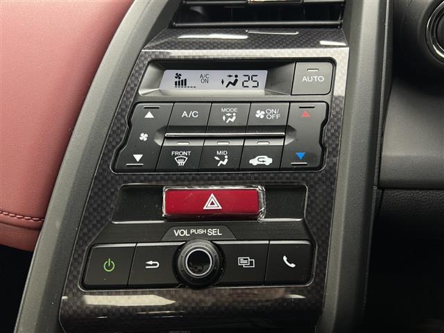 【運転席操作部】快適なドライブを楽しむための機能が装備されています！運転席から触れるので、使いやすいです！除菌プランいれていただくと、さらに清潔で安心していただけます！