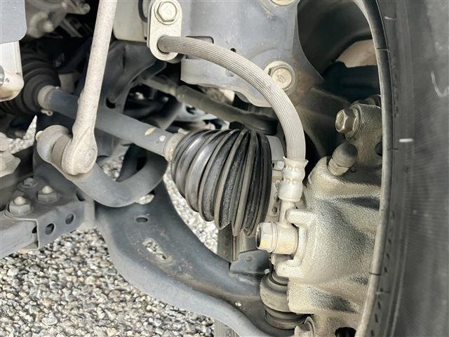 ご不明な点や、遠方で現車確認が出来ない方、忙しくて来店出来ない方、メール・電話・LINEどれからでもしっかりと丁寧に対応致します！皆様からのお問い合わせをお待ちしております！！