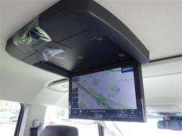 【後部座席操作部】後部座席を快適に過ごしていただくための便利な装備が付いています！