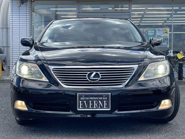 気になるシートのシミなどございましたらご納車前に綺麗にクリーニングしてご納車させていただきます。