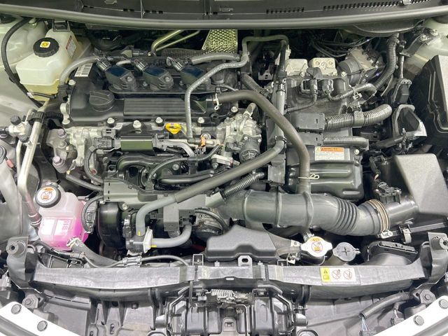親切・丁寧な専門メカニックスタッフが応対！・車検・点検整備・事故等の修理などアフターサービスも安心。お車のカスタマイズもネクステージのサービススタッフまでご相談ください！