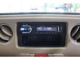 社外CDオーディオ！USB　AUX端子対応です！