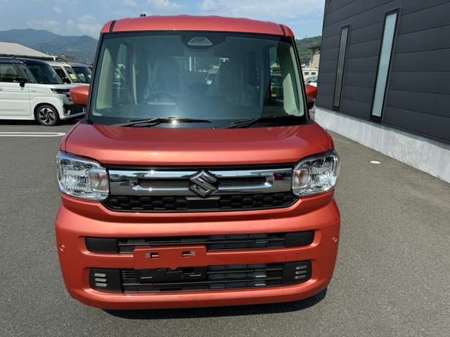 当店は指定工場と板金工場を完備した整備にも強いお店です。購入後のアフターもご安心くださいませ。