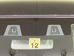 【スズキ　セーフティサポート】走行中に前方の車両等を認識し、衝突しそうな時は警報とブレーキで衝突回避と被害軽減をアシスト。より安全にドライブをお楽しみいただけます。