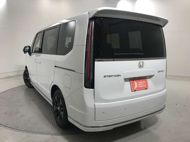 【主要装備】登録済未使用車　シートヒーター　両側電動スライドドア　LEDライト　純正アルミホイール　衝突軽減ブレーキ　アダプティブクルーズコントロール　ブラインドスポットインフォメーション★