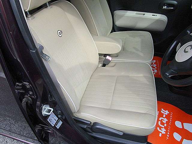☆内外装クリーニング☆車の隅々まで徹底的にクリーニングを行っておりますので内外装ともに綺麗な状態でご納車いたします！