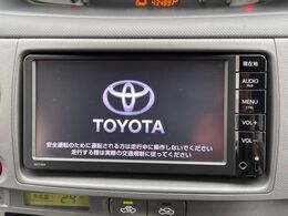 【純正ナビ】人気の純正ナビを装備。オーディオ機能も充実しており、Bluetooth接続すればお持ちのスマホやMP3プレイヤーの音楽を再生可能！毎日の運転がさらに楽しくなります！！