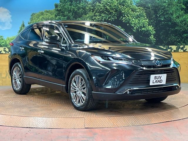 大好評のボディコーティング「弾スプラッシュコート」もご納車までに施工可能。通常のガラスコートと異なる、耐久年数6年の無機質ガラスコーティングが、ボディをキレイな状態に保ってくれます。