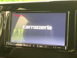 【ナビゲーション】使いやすいナビで目的地までしっかり案内してくれます。各種オーディオ再生機能も充実しており、お車の運転がさらに楽しくなります！！