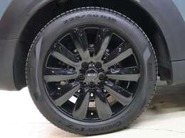 18インチ・アロイホイール・ピン・スポーク・ブラック