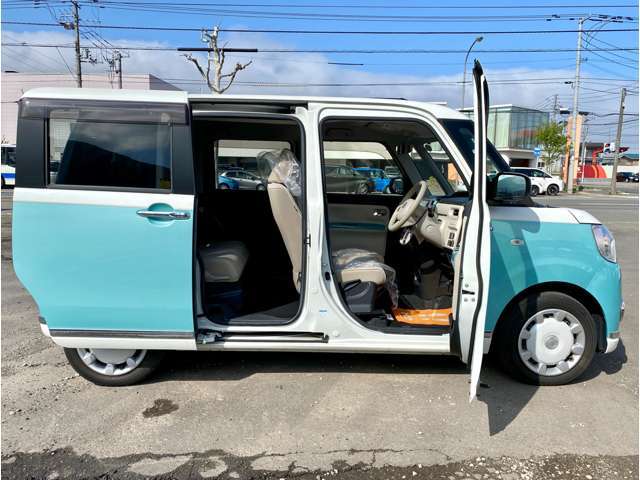 事故の際も保険の交渉から車の修理や代車の手配まで迅速に対応！保険のアドバイザーがカーライフに最適なプランをご提案します！