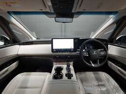 ★1オーナー車＆禁煙車両★ソリスホワイトインテリア♪室内の匂いや汚れも御座いません♪今回のお車、状態の良さには、自信が御座います♪納車時には高温スチームを利用し、徹底的にクリーニング致します！