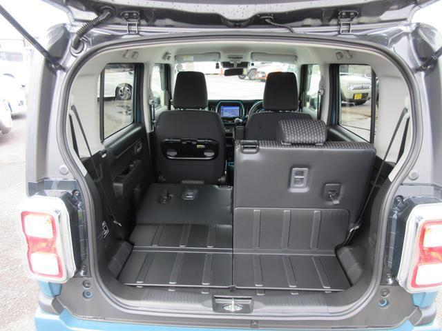 シートアレンジもこの通り！今のお車はあなた様のスタイルに順応できるよう作られていますよ！あなたのスタイルにピッタリのポジションを見つけてください！