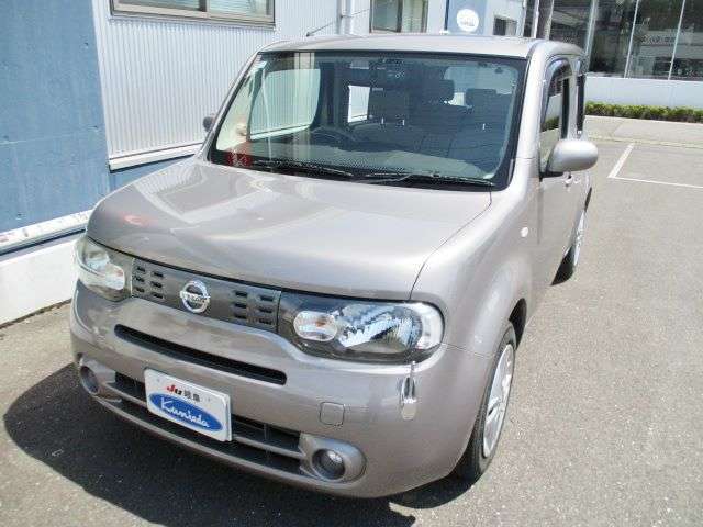 当店は軽自動車の在庫　50台オーバー！！　同じ価格帯で様々な車種を取り揃えておりますのでたくさんのクルマを見比べてご納得の1台をお探しください！　軽自動車の他にも60台以上の在庫があります！